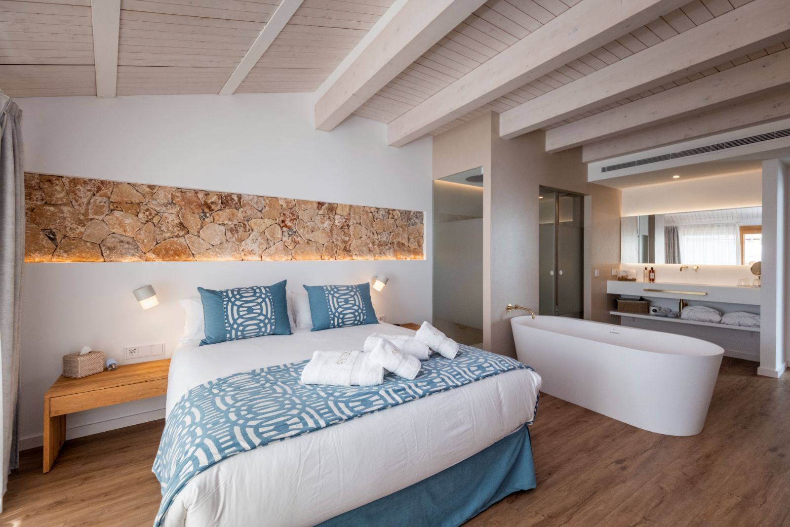 Habitación Doble Superior con Terraza - S'Antiga